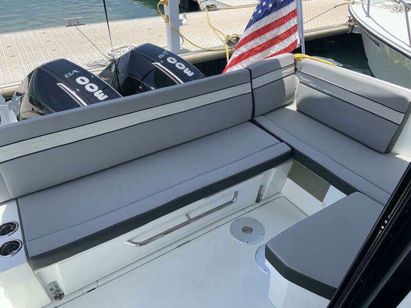 34ft Jeanneau Yacht For Sale