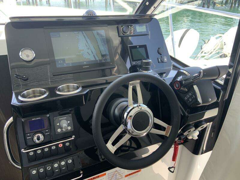 34ft Jeanneau Yacht For Sale