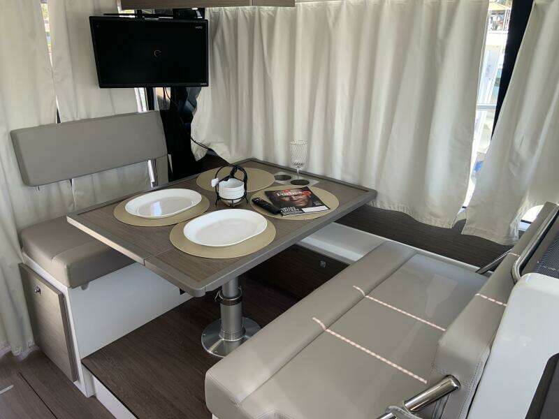 34ft Jeanneau Yacht For Sale