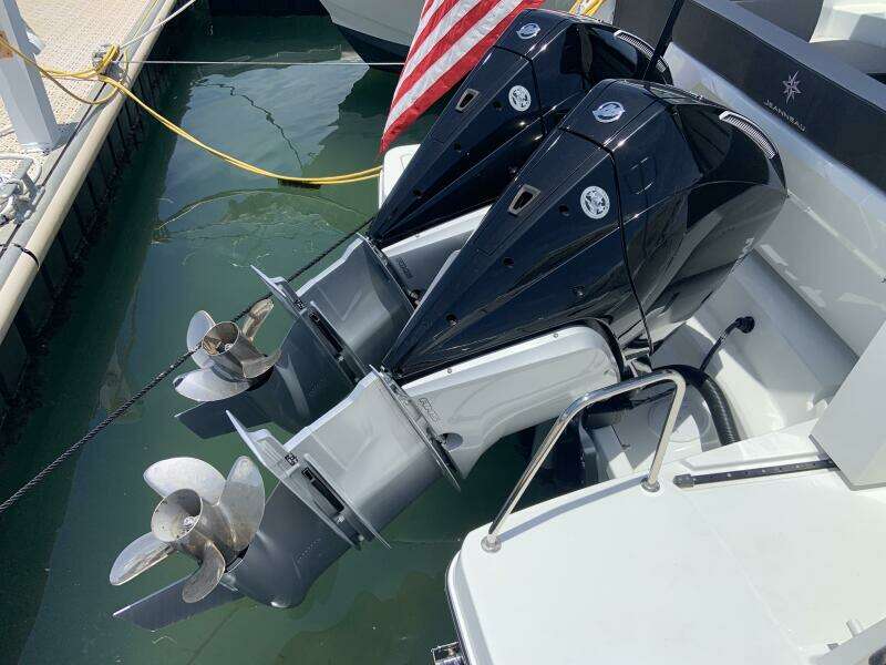 34ft Jeanneau Yacht For Sale