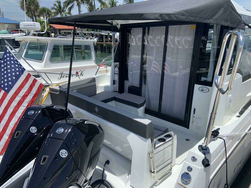 34ft Jeanneau Yacht For Sale