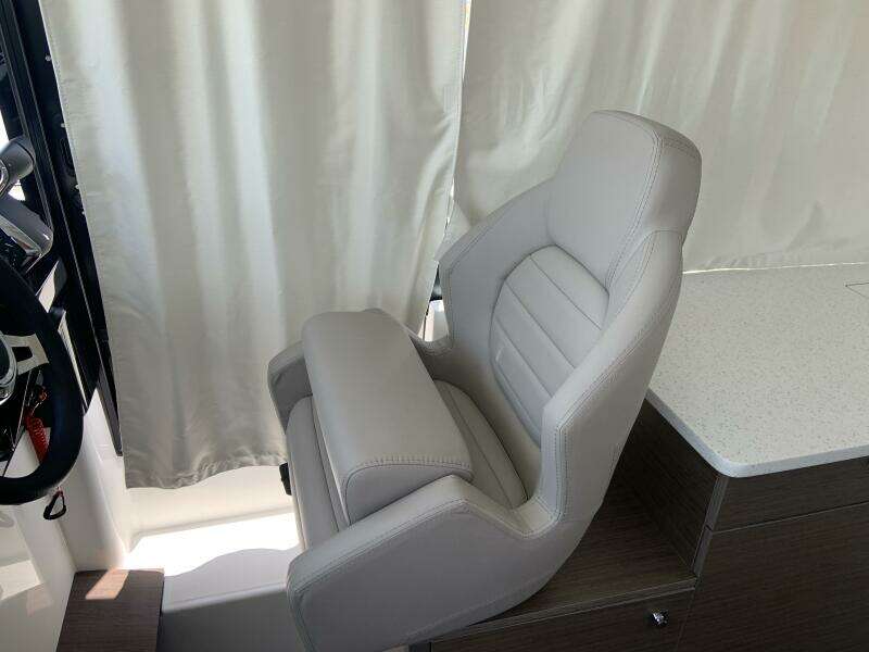 34ft Jeanneau Yacht For Sale