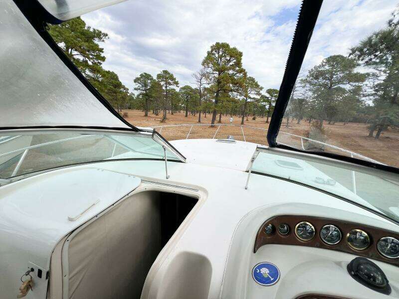 33ft Rinker Yacht For Sale