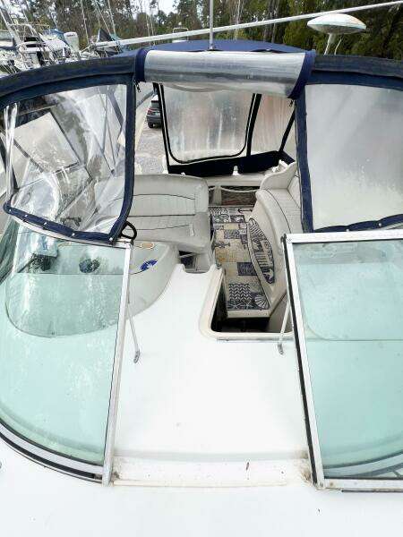 33ft Rinker Yacht For Sale