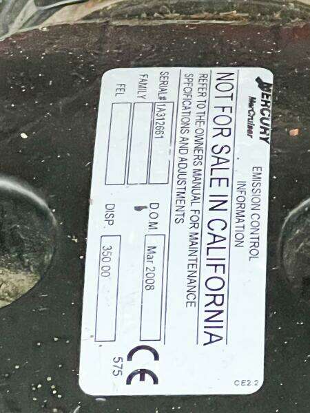 33ft Rinker Yacht For Sale