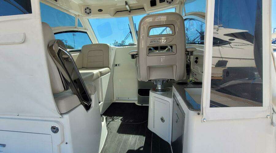 Outta Line 31ft Boston Whaler Yacht For Sale
