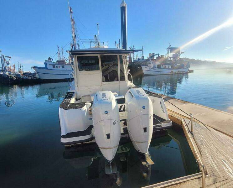 Outta Line 31ft Boston Whaler Yacht For Sale