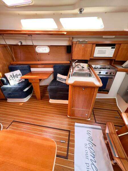 35ft Catalina Yacht For Sale