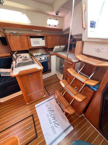35ft Catalina Yacht For Sale