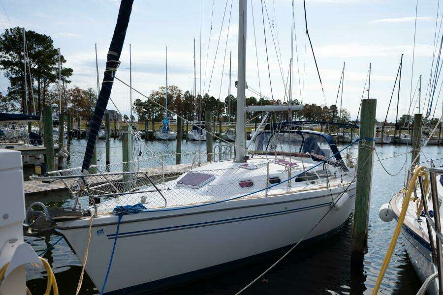 35ft Catalina Yacht For Sale