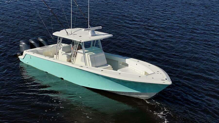 39ft SeaVee Yacht For Sale