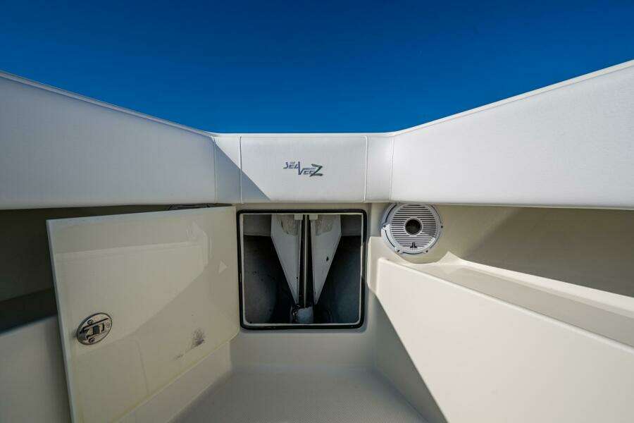 39ft SeaVee Yacht For Sale