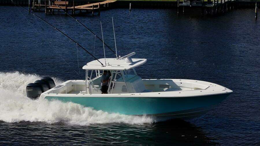 39ft SeaVee Yacht For Sale