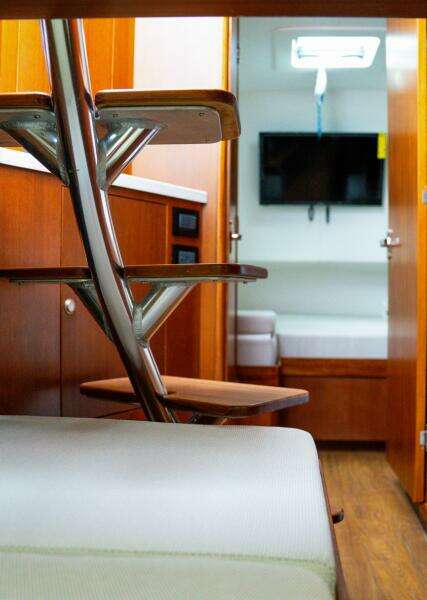 47ft Front Runner Yacht For Sale