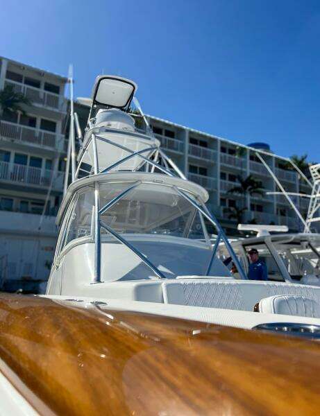 47ft Front Runner Yacht For Sale