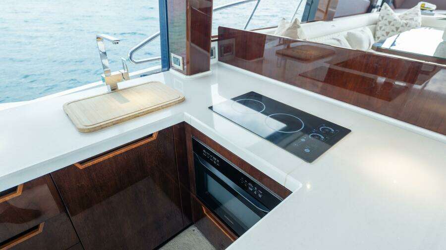 2020 Galeon 500 Fly
