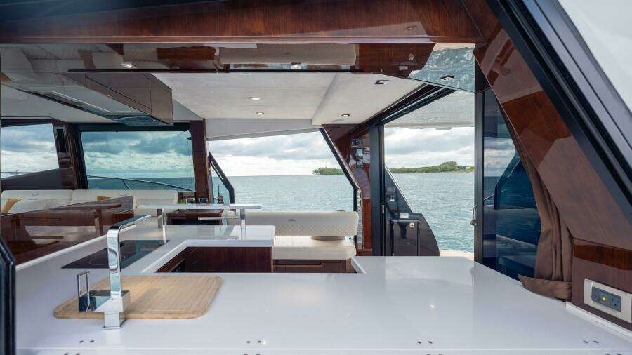 2020 Galeon 500 Fly