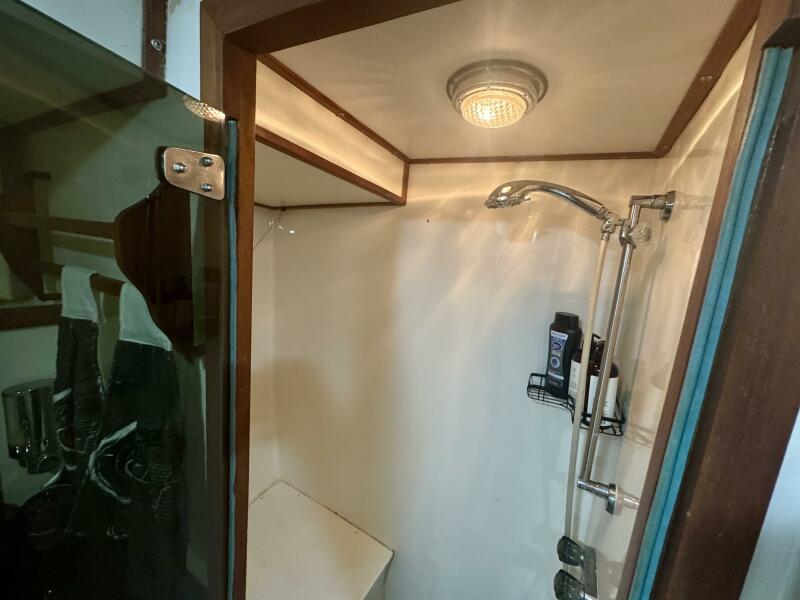 53' 1986 DeFever 53 POC