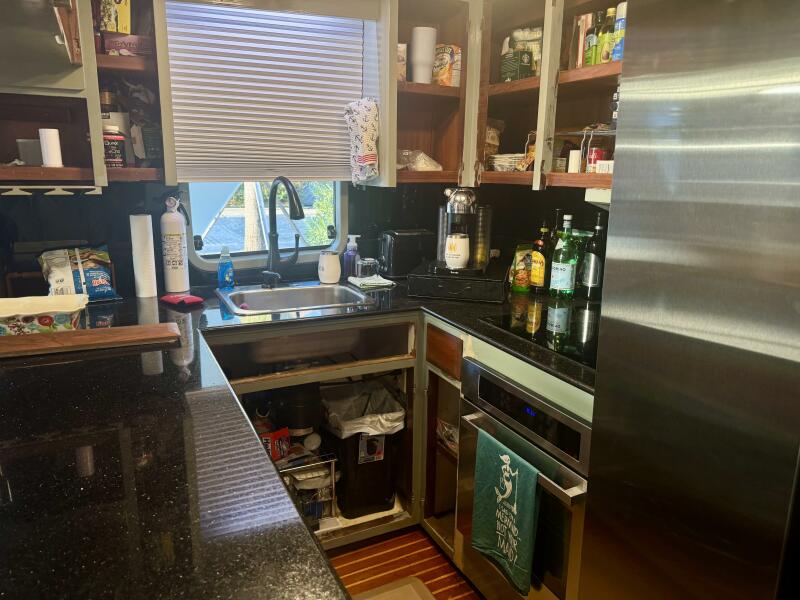 53' 1986 DeFever 53 POC