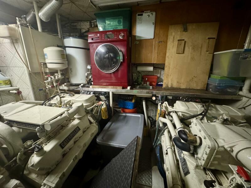 53' 1986 DeFever 53 POC