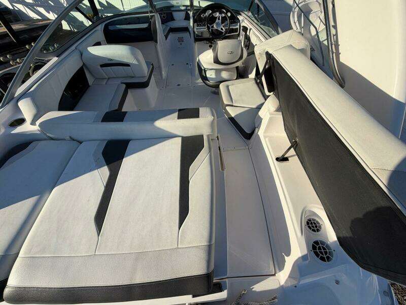 20ft Regal Yacht For Sale