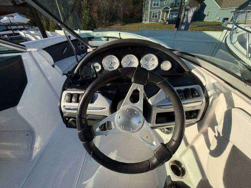 20ft Regal Yacht For Sale