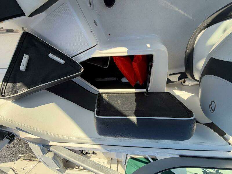 20ft Regal Yacht For Sale