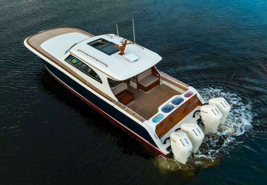 43ft Front Runner Yacht For Sale