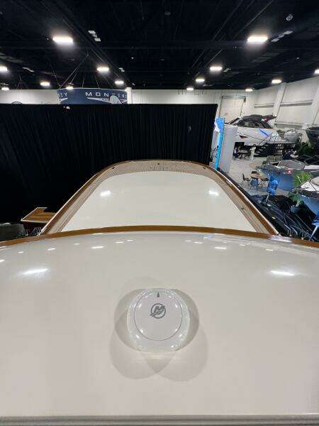 43ft Front Runner Yacht For Sale