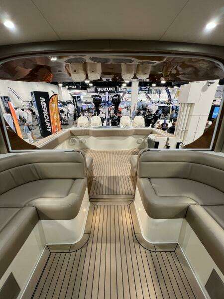 43ft Front Runner Yacht For Sale