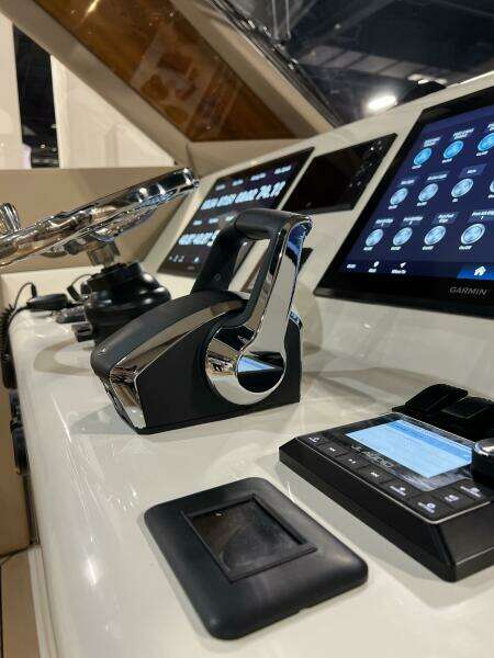 43ft Front Runner Yacht For Sale