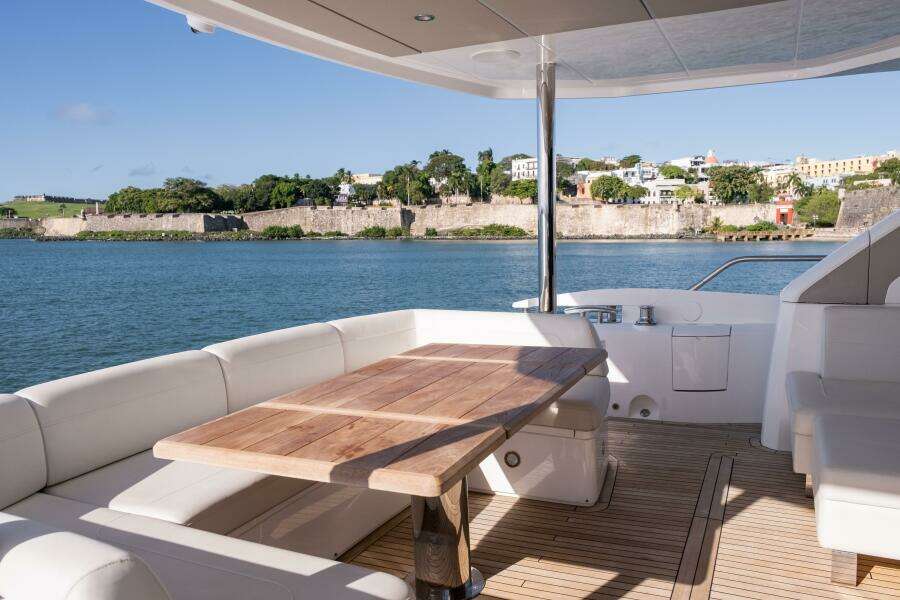 Chinonino 76ft Sunseeker Yacht For Sale