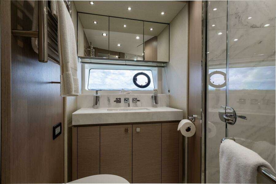 Chinonino 76ft Sunseeker Yacht For Sale