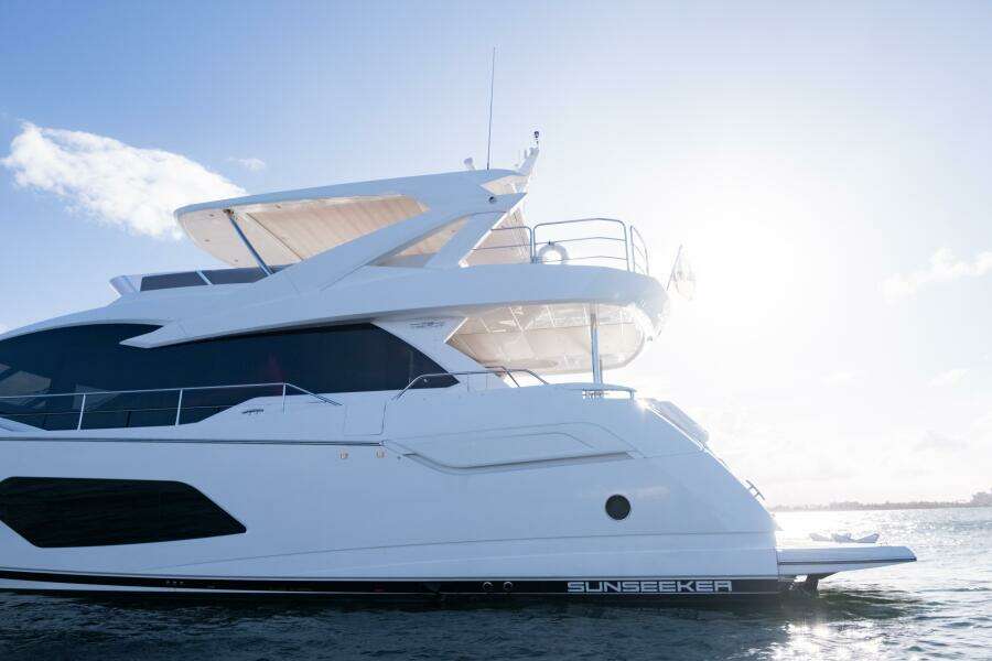 Chinonino 76ft Sunseeker Yacht For Sale