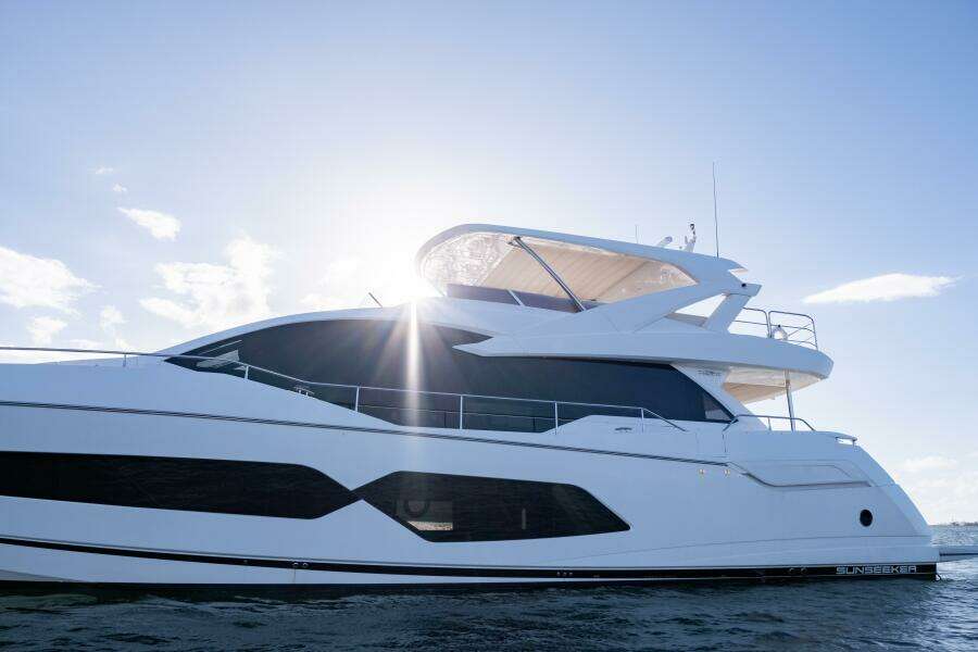 Chinonino 76ft Sunseeker Yacht For Sale
