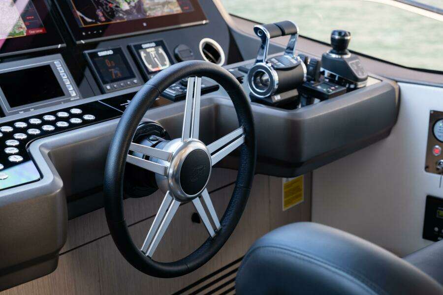 Chinonino 76ft Sunseeker Yacht For Sale