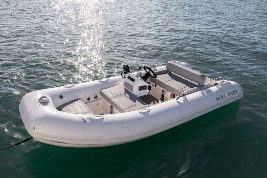 Chinonino 76ft Sunseeker Yacht For Sale