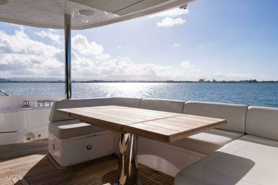 Chinonino 76ft Sunseeker Yacht For Sale