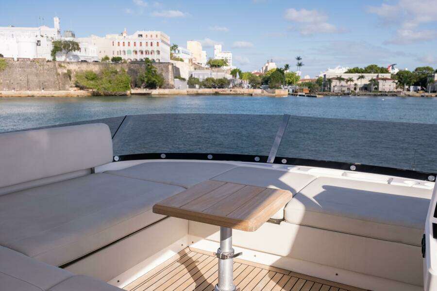 Chinonino 76ft Sunseeker Yacht For Sale