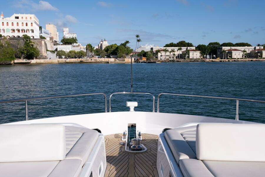 Chinonino 76ft Sunseeker Yacht For Sale