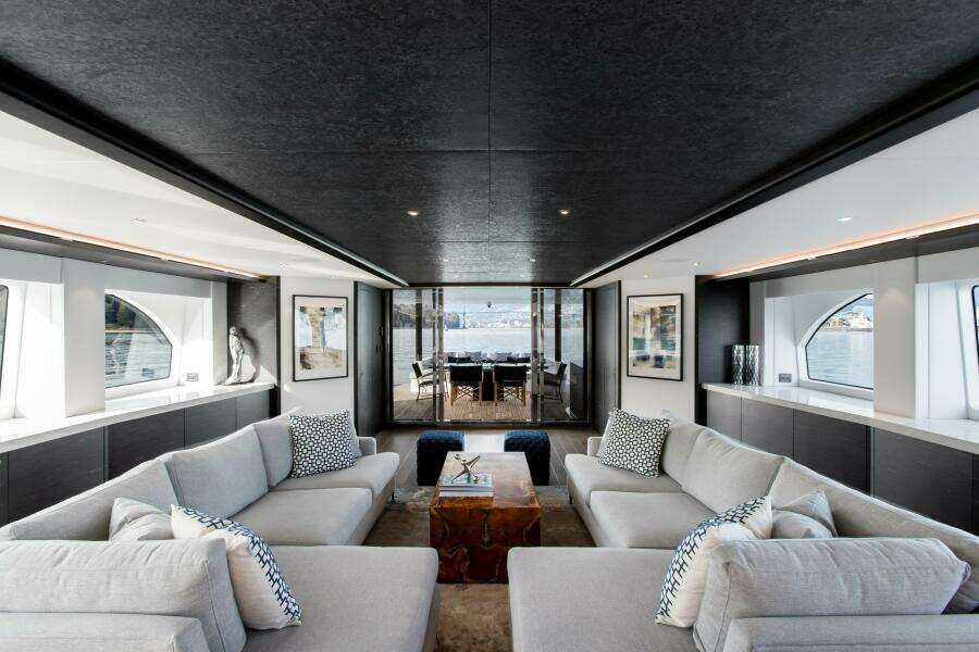 CRESCENT LADY 117ft Crescent Yacht For Sale