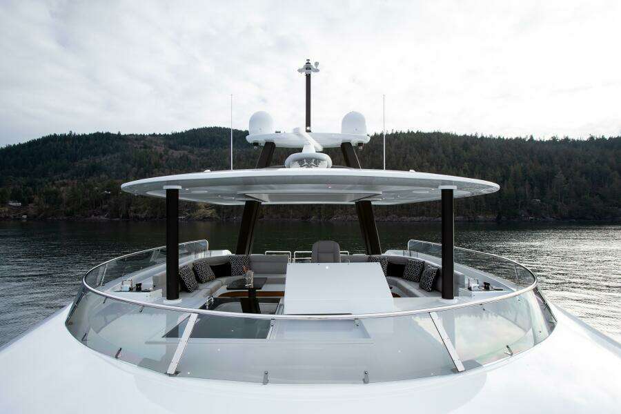 CRESCENT LADY 117ft Crescent Yacht For Sale