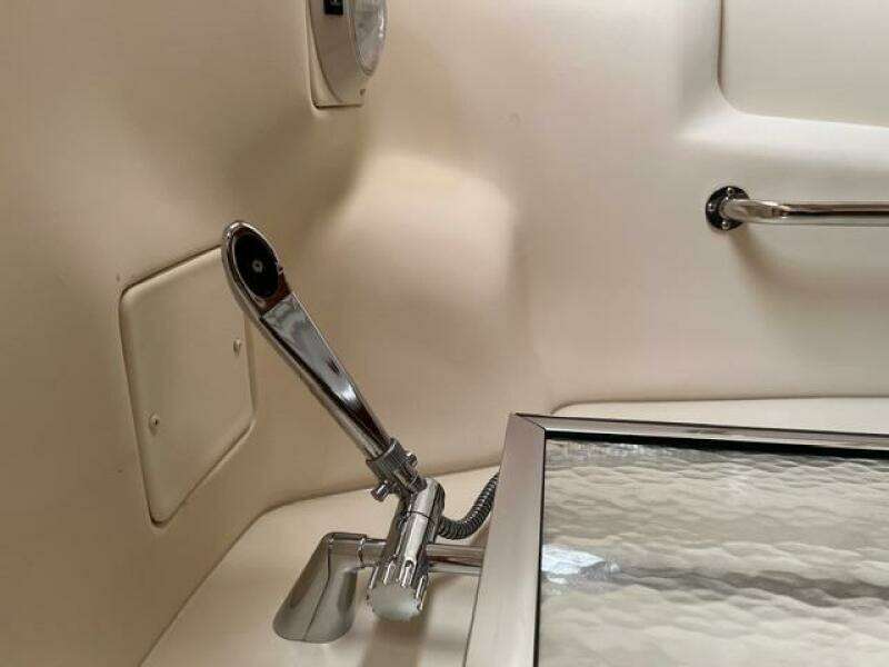 35ft Hunter Yacht For Sale