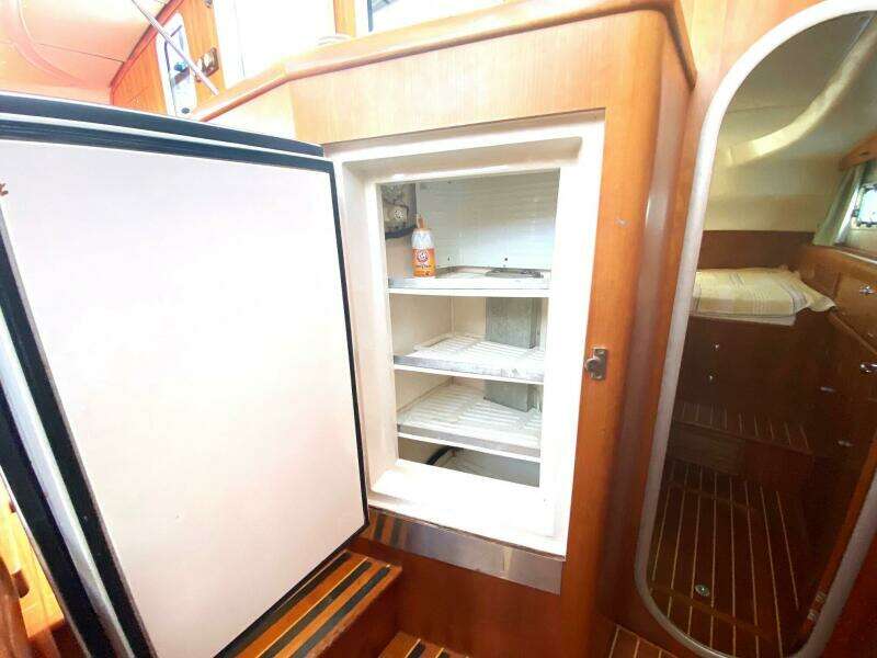 HANA HOU 44ft PDQ Yacht For Sale