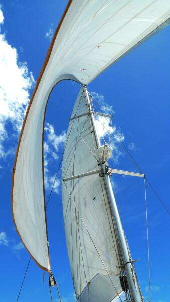 HANA HOU 44ft PDQ Yacht For Sale