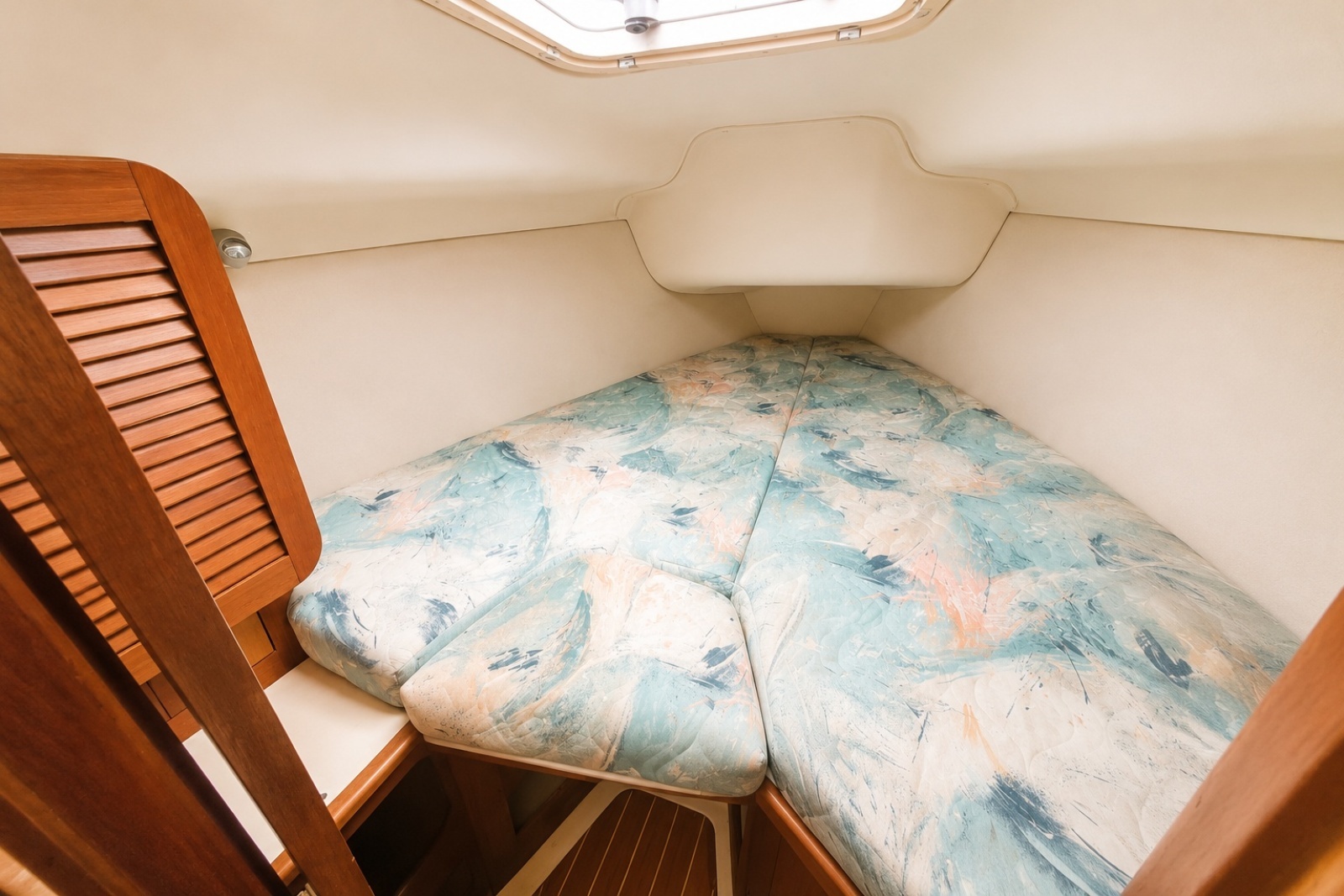Celtic Knots 34ft Hunter Yacht For Sale