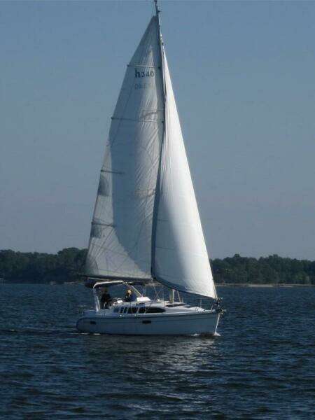 Celtic Knots 34ft Hunter Yacht For Sale