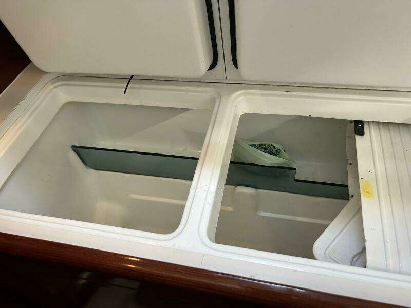 2003 Beneteau Oceanis 42 CC