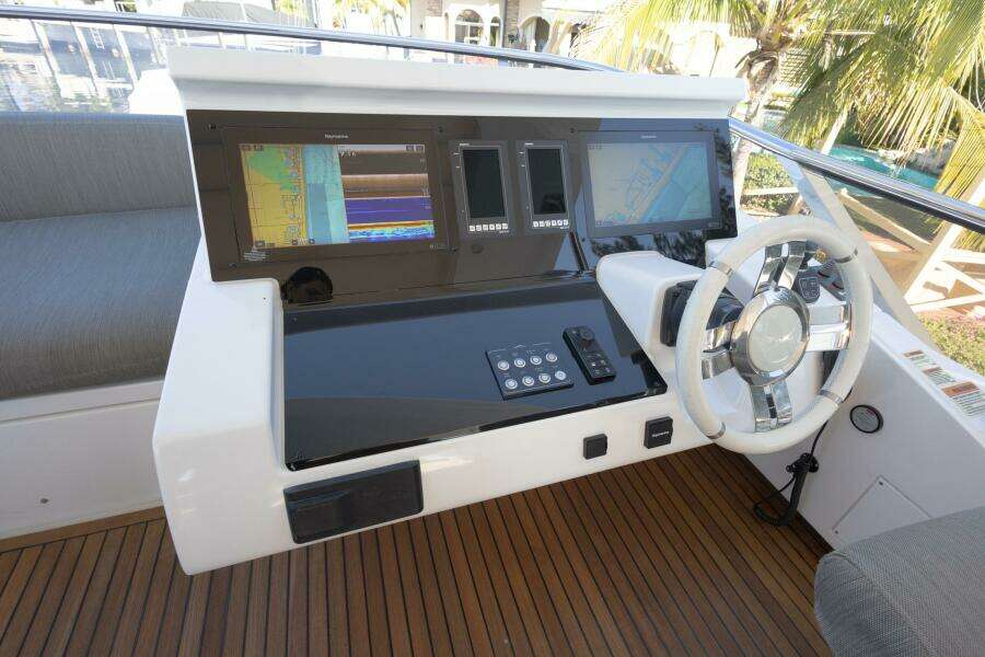 Rho Boat 72ft Azimut Yacht For Sale
