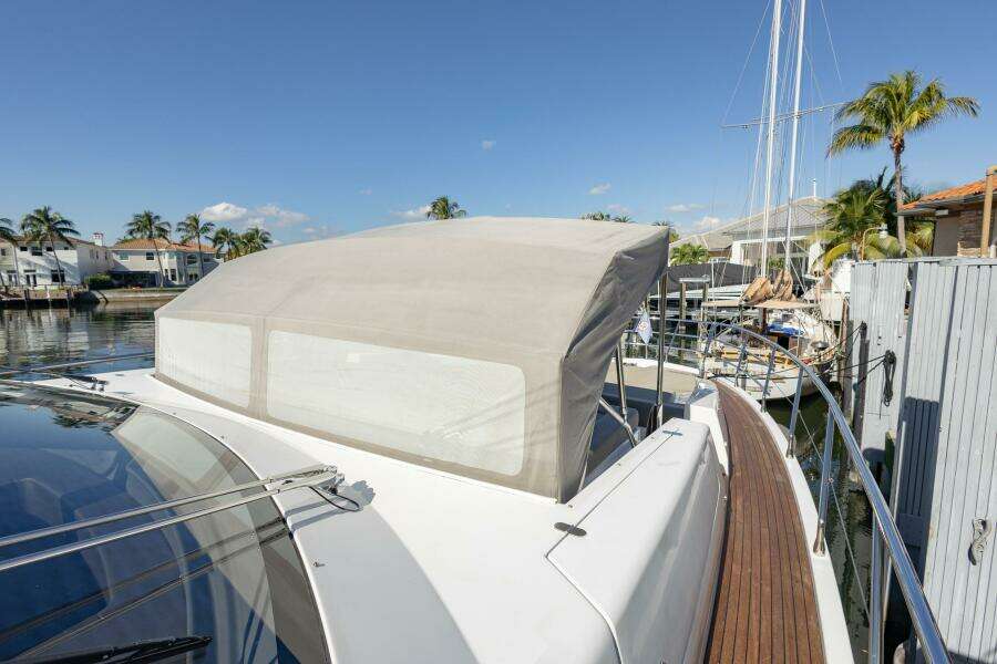 Rho Boat 72ft Azimut Yacht For Sale